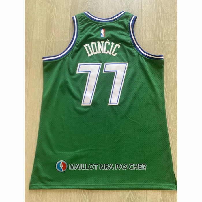 Maillot Dallas Mavericks Luka Doncic NO 77 Mitchell & Ness 2018-19 Vert